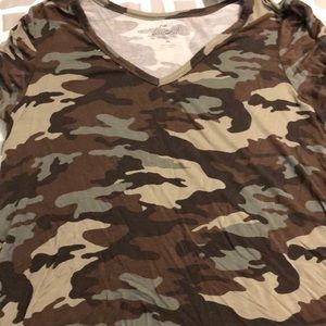 camo v neck